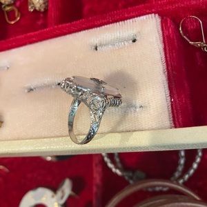 1930s vintage dinner ring with real diamond
